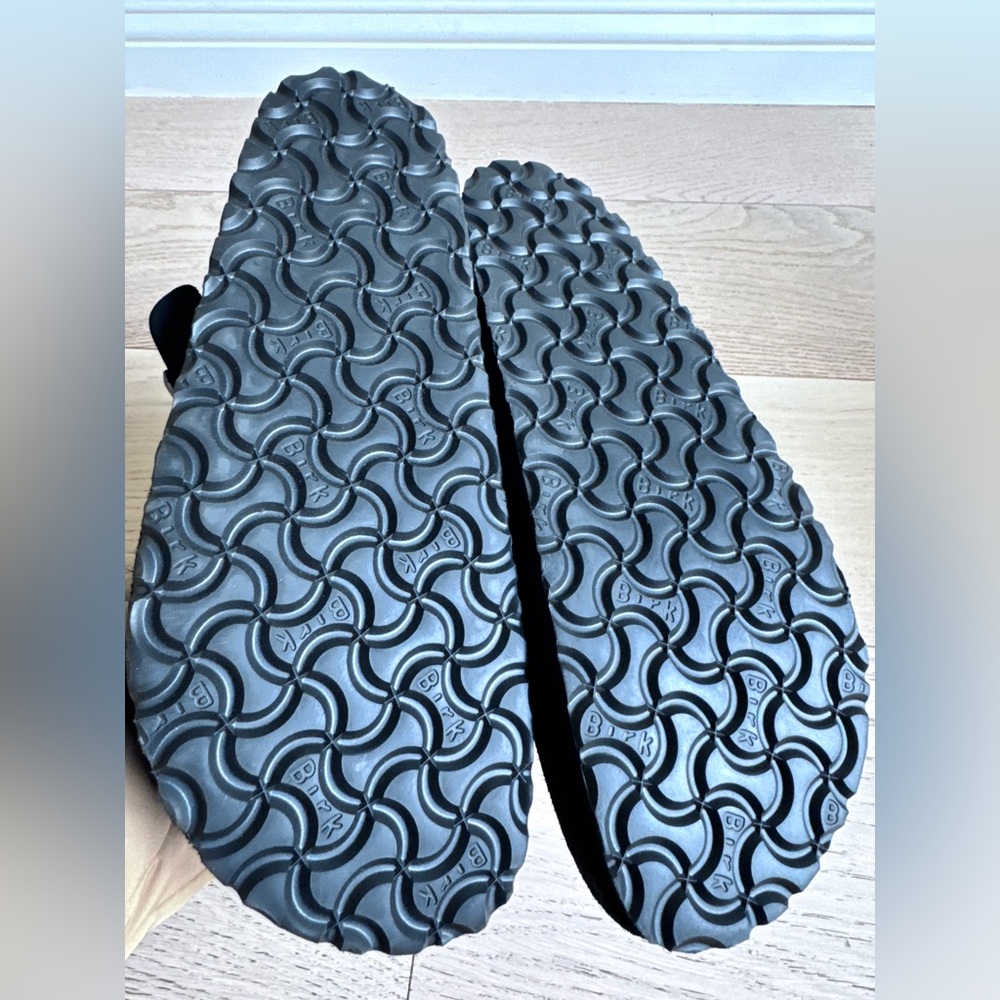 New Birkenstock Boston Braided Black
Suede Leather sz: 39 | 8-8.5 - Picture 3 of 8